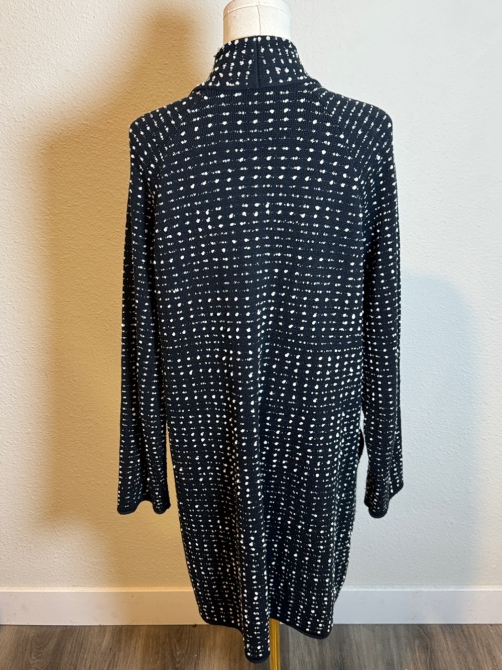 LIV by Habitat Black & White Open Front Knit Cardigan Sweater size Large - Picture 5 of 15